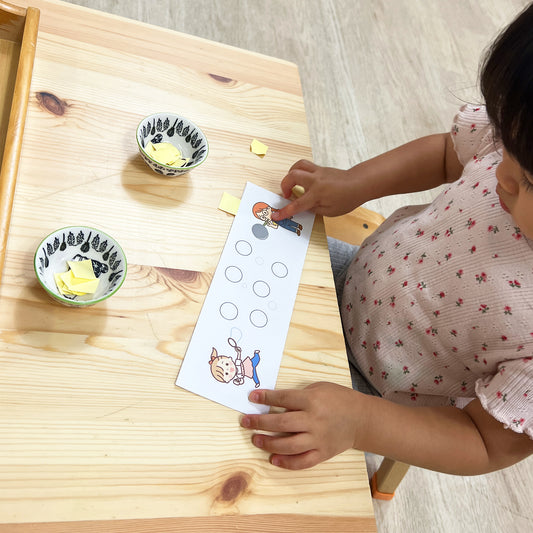 シャボン玉のイラストを使ったシール貼り教材