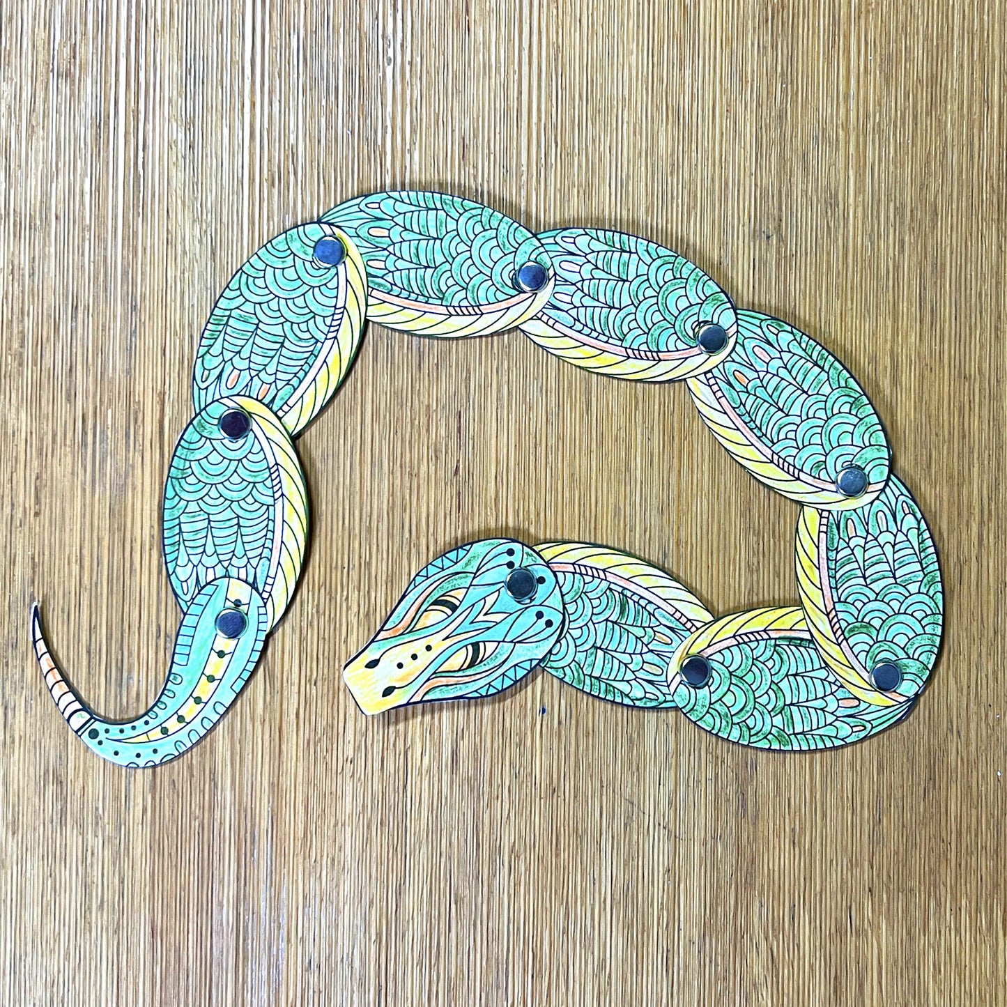 Cut & Color Split Pin Snake for Scissors and coloring Skills.